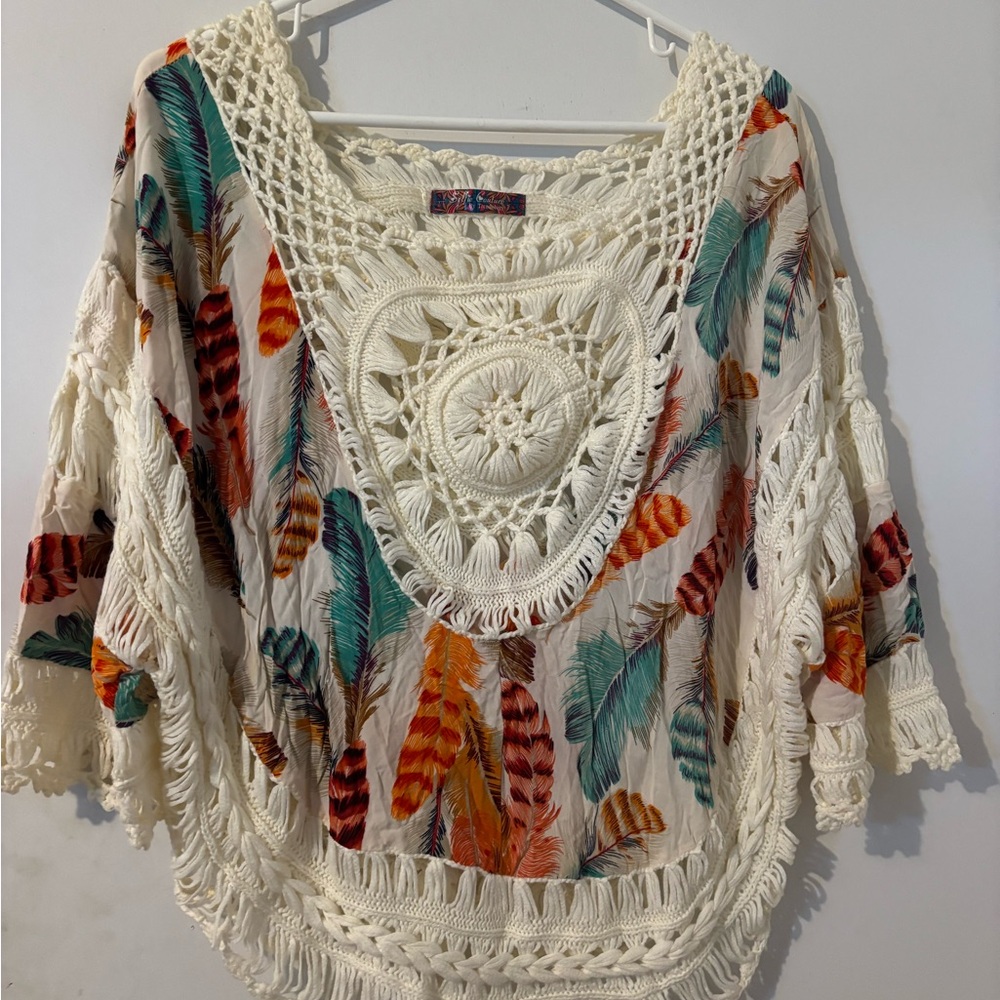 Bohemian Crochet Feather Poncho